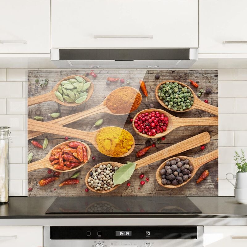 

Panel antisalpicaduras de cristal - Spices On Wooden Spoon - Horizontal 2:3 Dimensión LxA: 59cm x 90cm