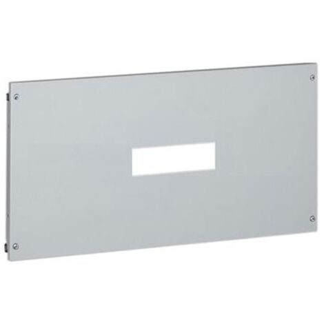 Panneau Bticino avec 4 vis de fixation pour interrupteur-sectionneur MW250 9561/1W
