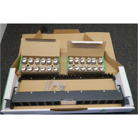 Panneau d'angle 19P 1U 24 ports équipés de prises RJ45 S-One STP Catégorie 6A Actassi SCHNEIDER