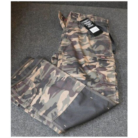 Pantalon de travail kaki motif camouflage taille 40 (US 32) avec 7 poches et renforts genoux LEE COOPER