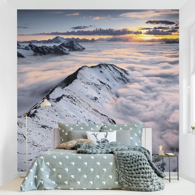 

Papel pintado adhesivo - View Of Clouds And Mountains - Mural cuadrado Dimensión LxA: 336cm x 336cm