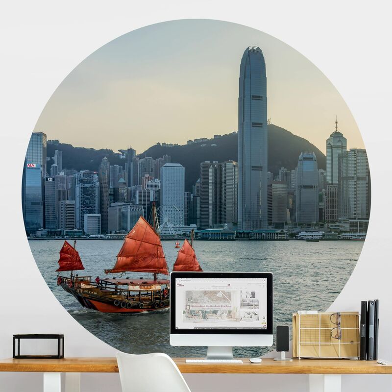 

Papel pintado redondo autoadhesivo - Junk In Victoria Harbour Dimensión LxA: 100cm x 100cm