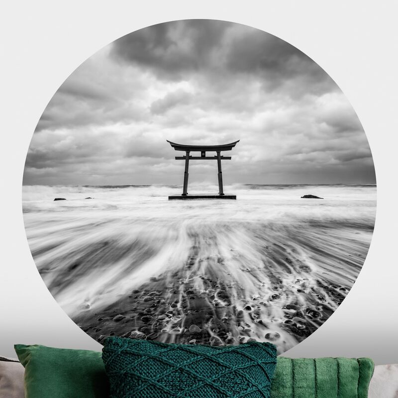 

Papel pintado redondo autoadhesivo - Japanese Torii In The Ocean Dimensión LxA: 122cm x 122cm