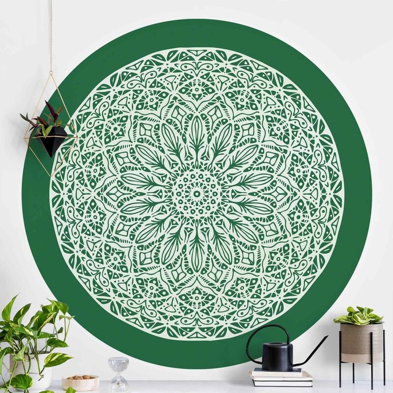 

Papel pintado redondo autoadhesivo - Mandala Ornament In Front Of Green Dimensión LxA: 244cm x 244cm