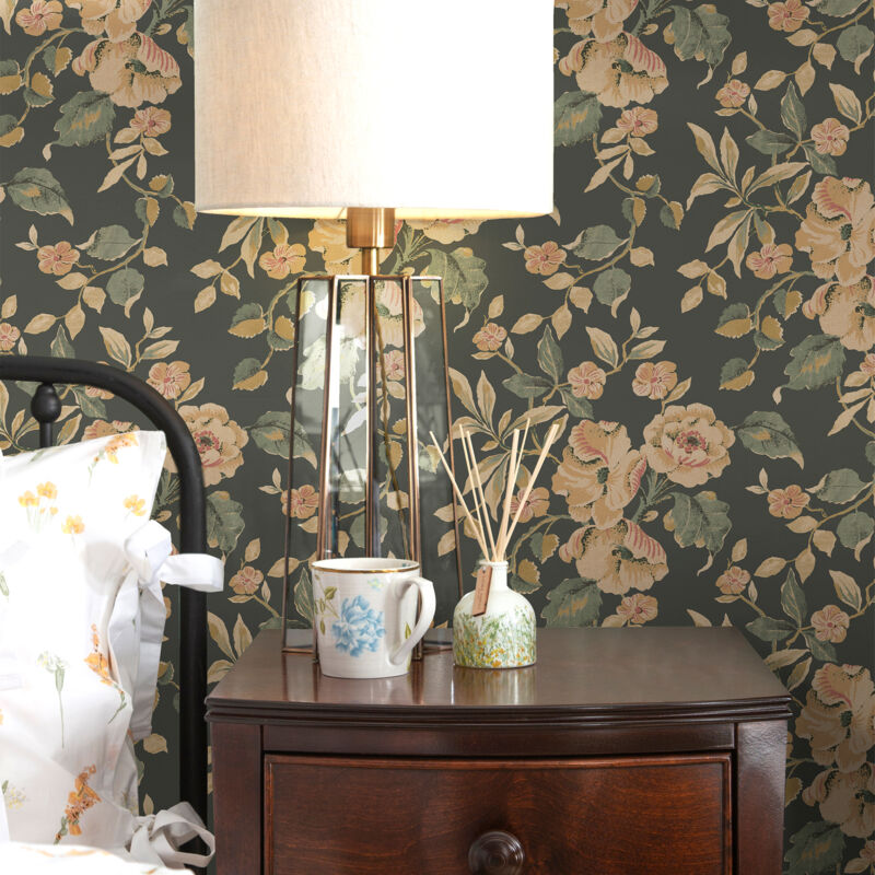 Papier peint intissé Laura Ashley Alyworth Trail Fern 1005 x 52cm Ocre, vert sauge sur fond vert