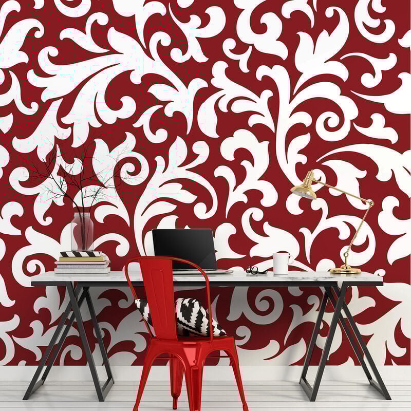 Papier peint intissé 270x250 cm, rouge volutes classiques, style baroque intemporel et moderne.