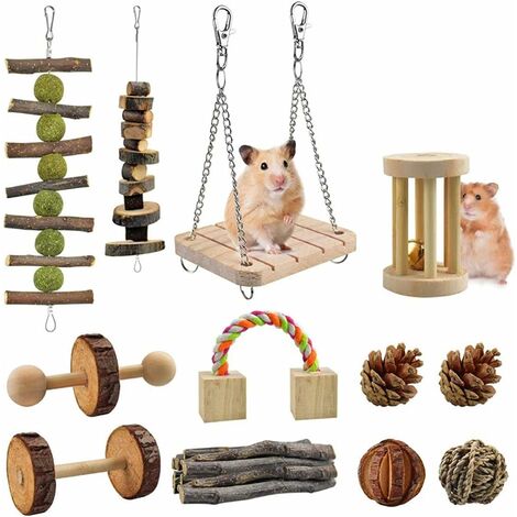 Paquet de 12 jouets de hamster pour hamsters nains russes, jouets de hamster en bois naturel syriens à mâcher, accessoires de jouets de balle à mâcher pour animaux de compagnie