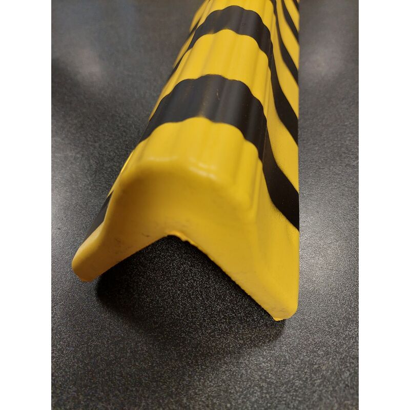 Image of Paracolpi big angolare in eva espansa 780 mm x 100 mm giallo/nero