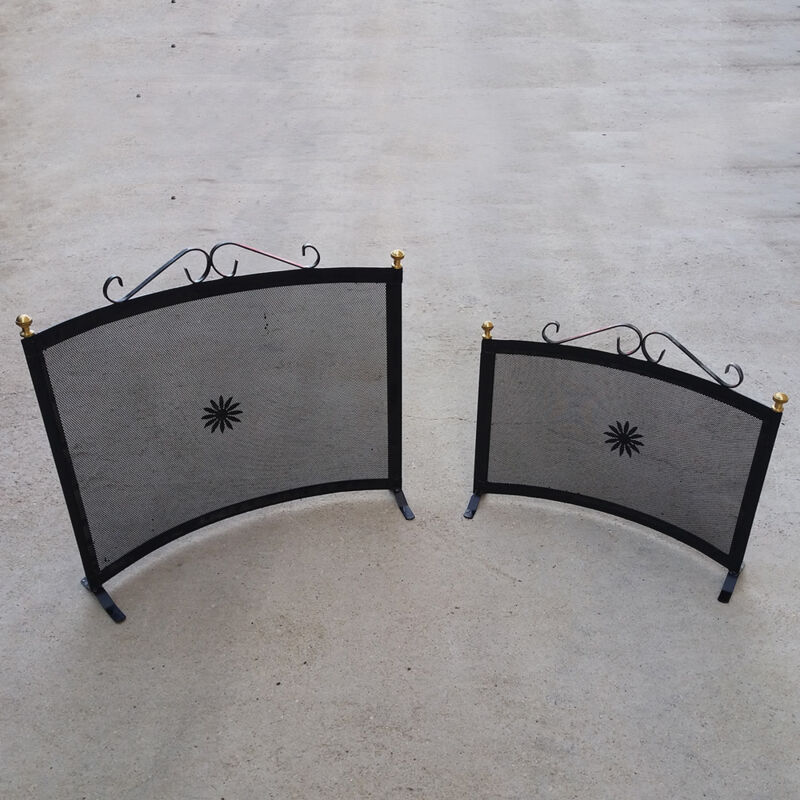 Fonderia Bongiovanni - Pare-étincelles en fer antique pour poêle-cheminée choisir la taille : grand 67x61 h cm