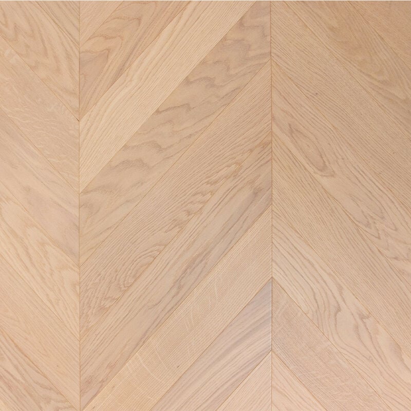Parquet Contrecollé - Chêne - Point de Hongrie- Verni brossé-Aspect bois brut- larg. 9,2 cm