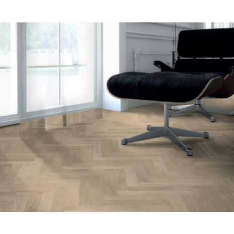Woodflooring – Parquet contrecollé chêne brut rustic 14/3 x 90 x 540mm – Aspect bois verni – Bâton rompu – Colis 0,583m² - 583m2