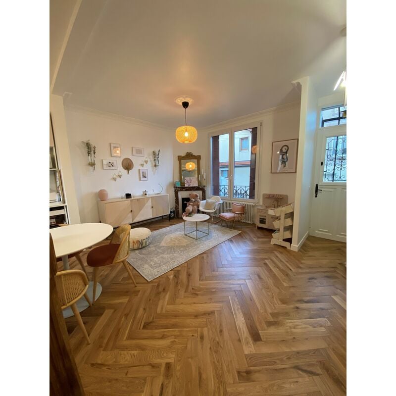 Parquet Massif Chêne Bâton Rompu - Chatillon Naturel - Verni - larg. 9 cm