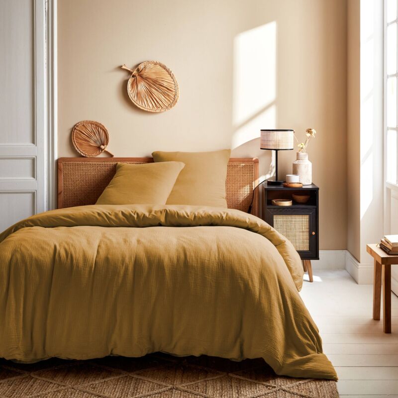 Sweeek - Parure de lit gaze de coton 2 places miel Alix 240 x 220 cm