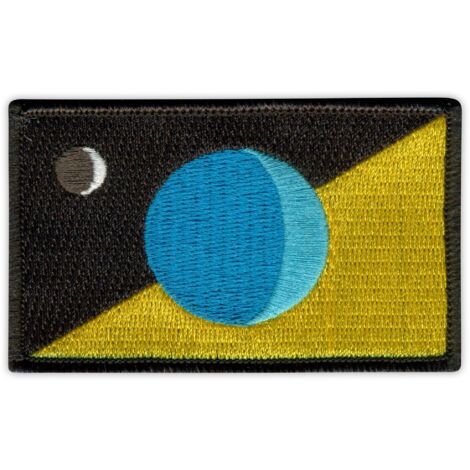 Patchion Die Flagge der Erde von Philip Kanellopoulos – 2004 – Merrow-Rand – Magnetische Rückseite – Gestickter Aufnäher/Abzeichen/Emblem