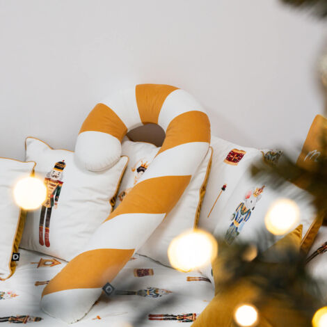 Patrón de almohada navideña XM18  Bastón de caramelo mostaza XXL