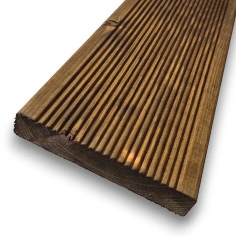 Pavimento Antiscivolo in Pino Massello Nordico, da 300 cm - Castagno