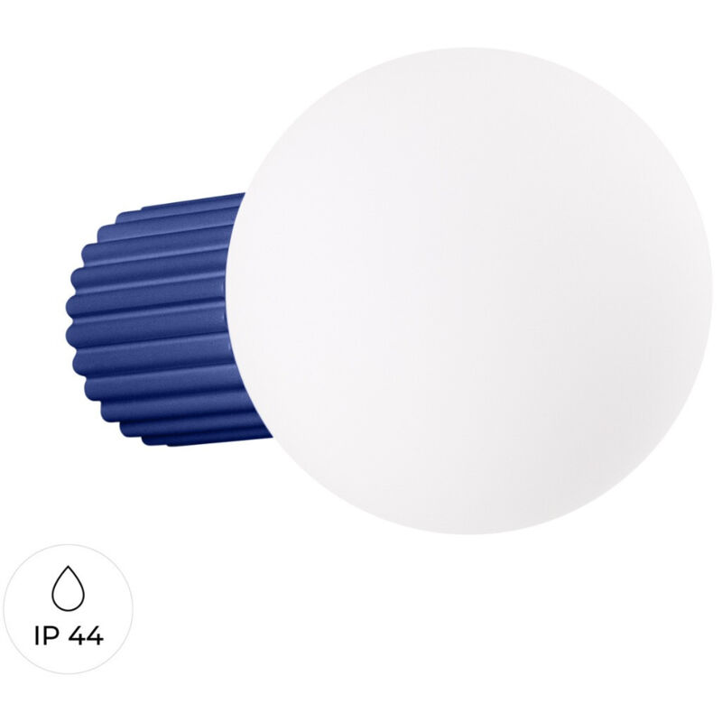 Moderne Ultramarinblaue Wandleuchte Mit Geriffeltem Korpus Und Weißer Glaskugel Für Bad Oder Flur 1xg9 8w Ip44 Halo Sollux Lighting