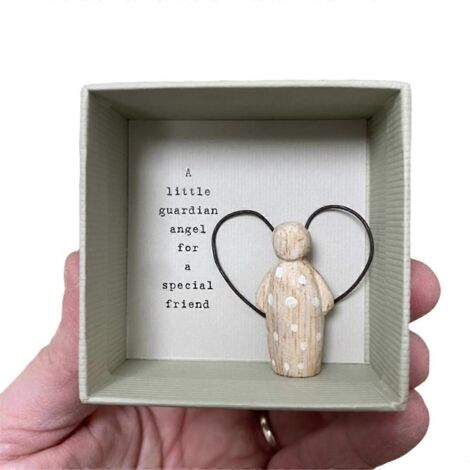 Petit ange gardien dans une boîte cadeau Ange gardien en boîte C