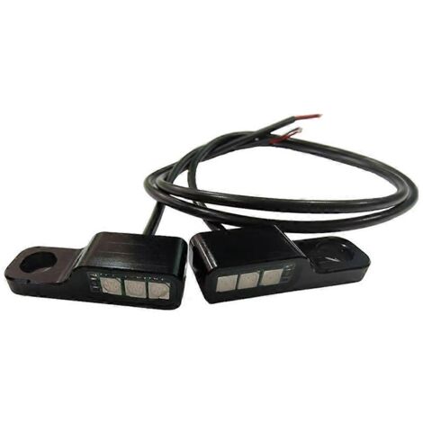 Phare avant moto LED clignotants haute visibilité pour conduite nocturne, feux indicateurs avant motocyclette lumineux et durables.