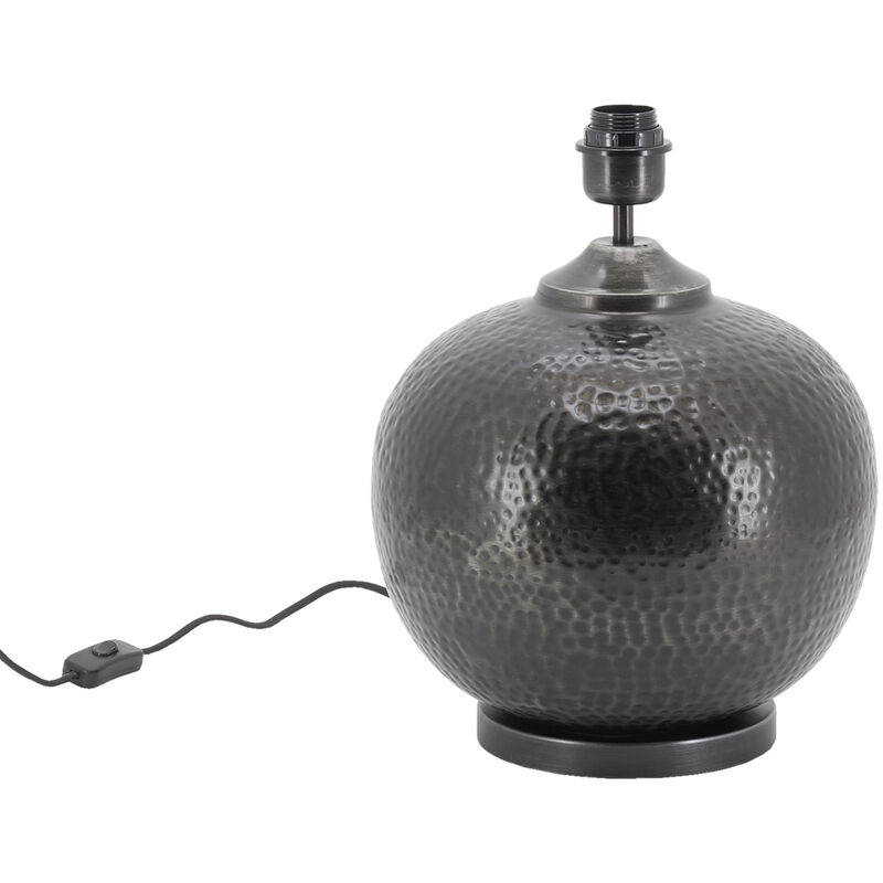 Pied de lampe en métal martelé