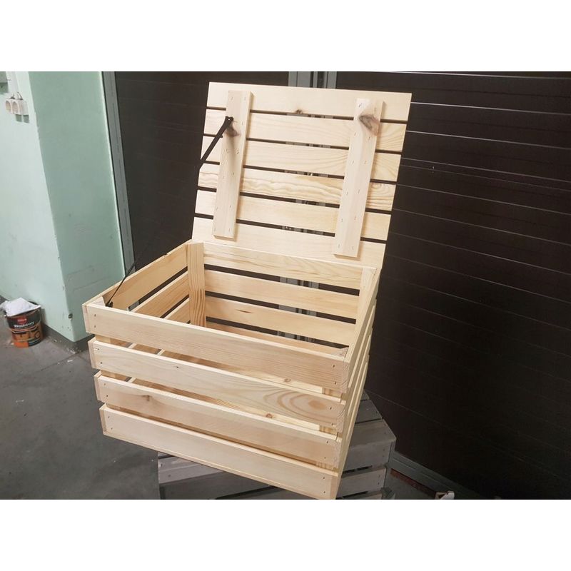 Holzkiste mit Deckel, 50x40x30 cm, Stamm