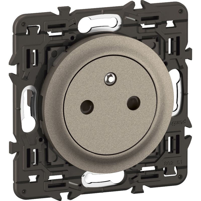 Prise Legrand Ancien Modèle Neptune – 2P+T, Occase Mais Fonctionnelle