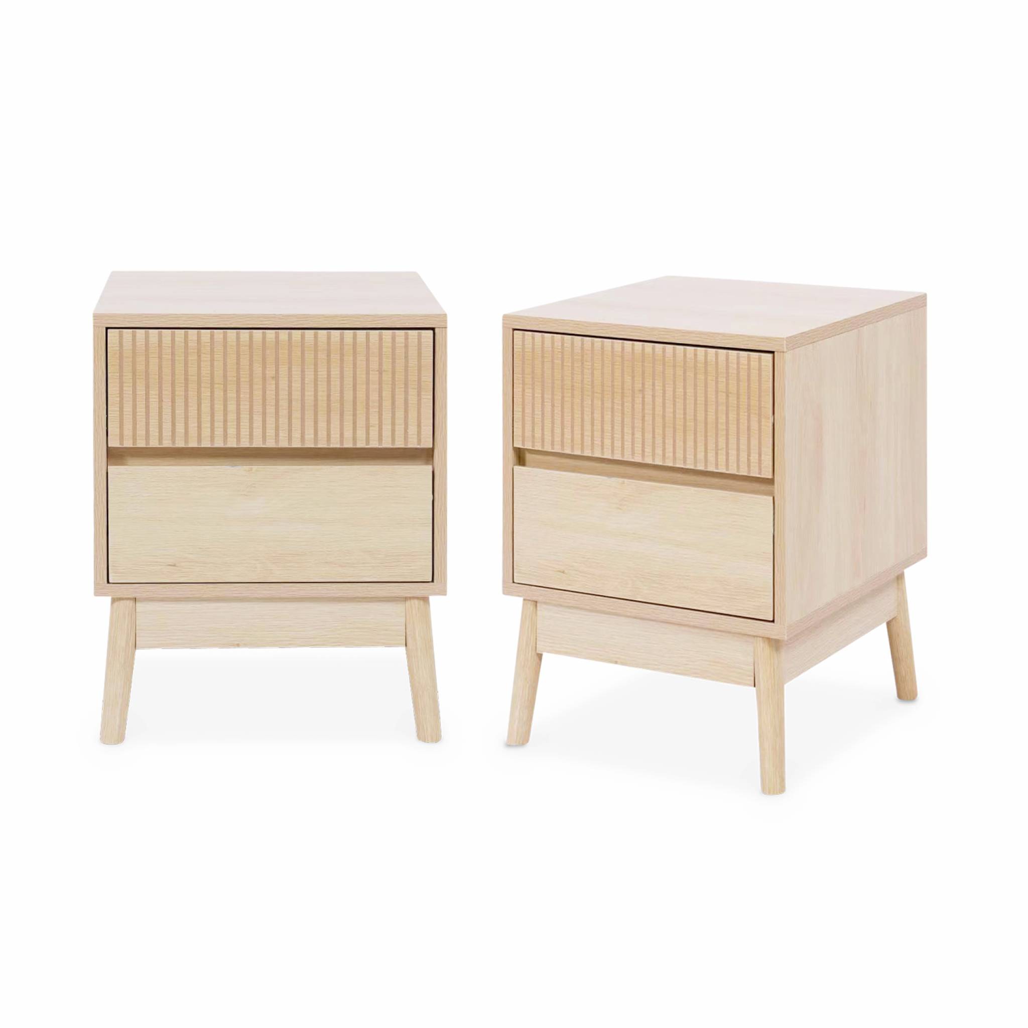 Lot De 2 Tables De Chevet Deux Tiroirs. Décor Bois Et Piétement En Pin