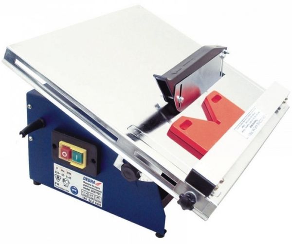 Dedra Elektrischer Fliesenschneider 0,45 Kw 180 Mm 230 V - Ded7701