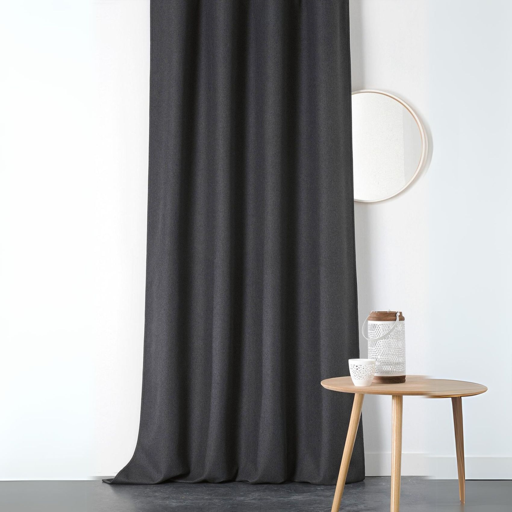 Rideau Obscurcissant Et Isolant À Galon Fronceur Noir 140x260 Cm