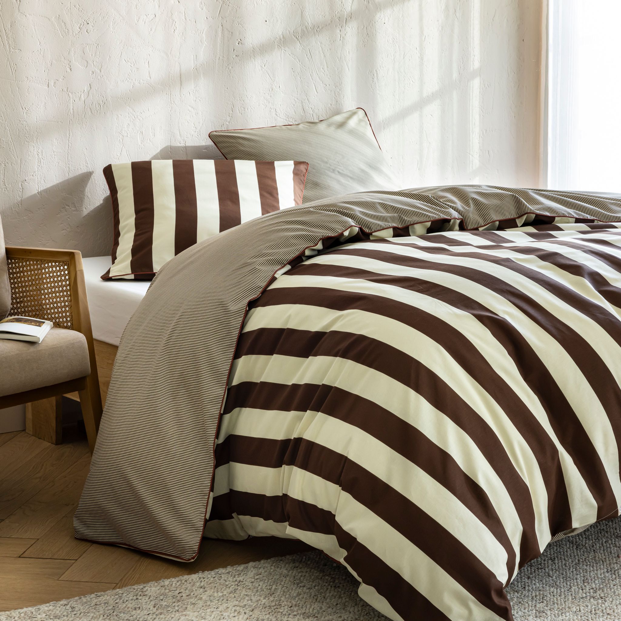Parure De Lit 200x200 Coton Rayure Marron Terre De Nuit Nova - Nova