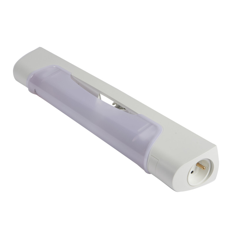 Applique Standard 470mm Ip21 Et Ik04 Prismaline À Équiper De Lampe Linolite S19 Avec Prise 2p+t (189