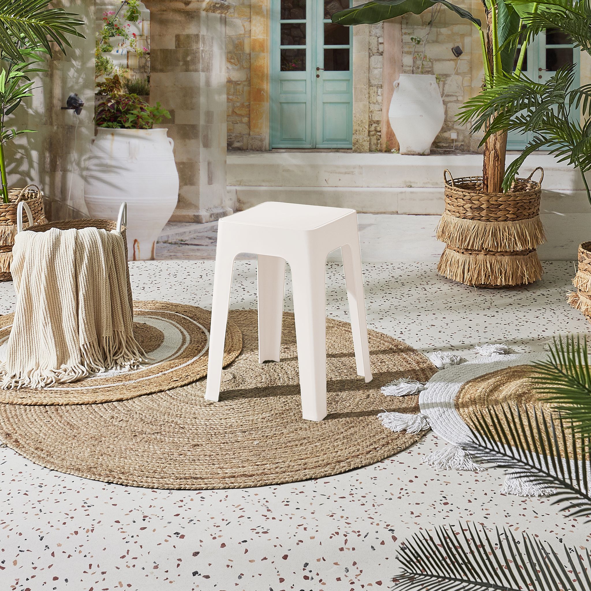 Tabouret - Home Deco Factory - Spectra - Empilable - Crème