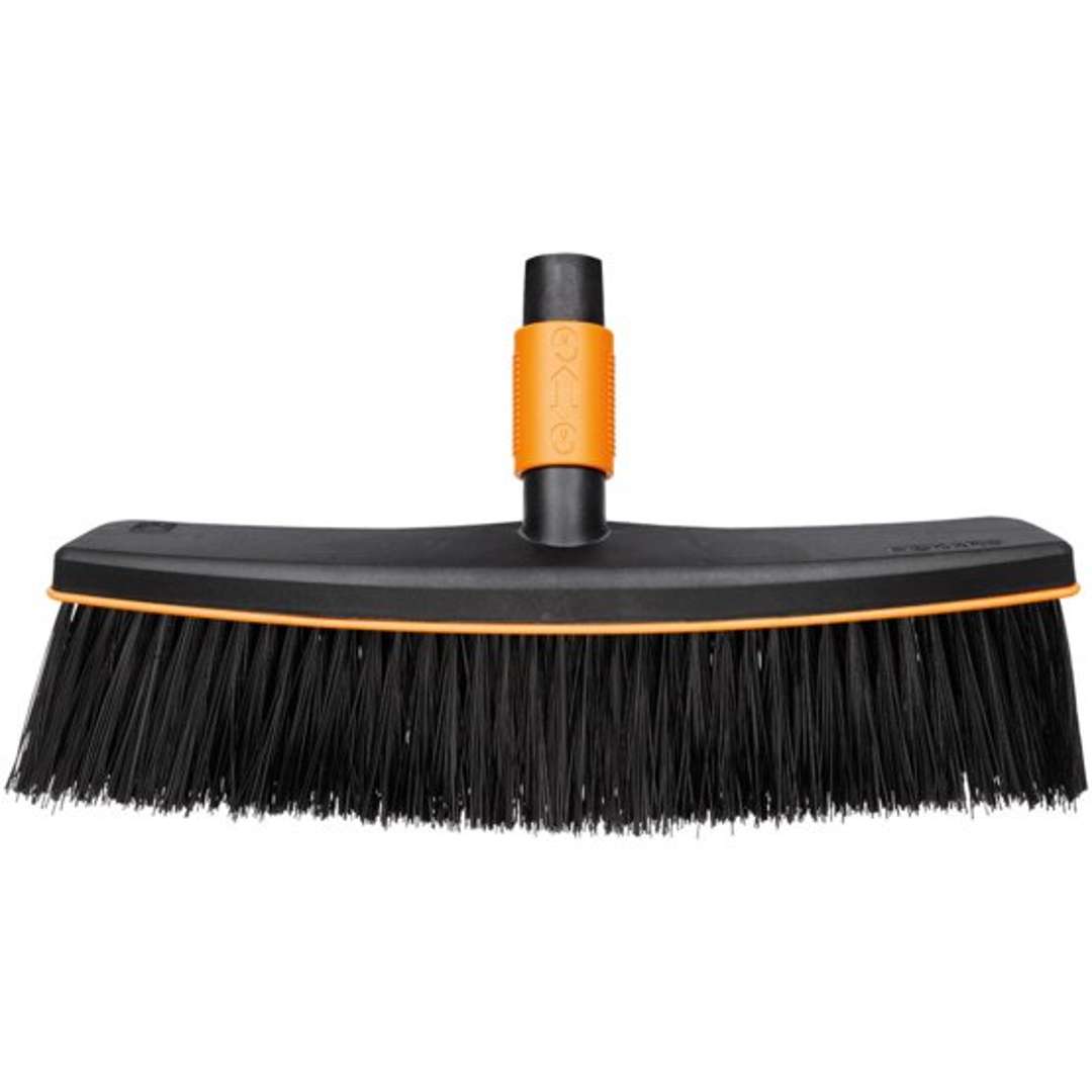 Fiskars Schwarz Straßenbesen Quikfit Ku.l.380mm - 1001416