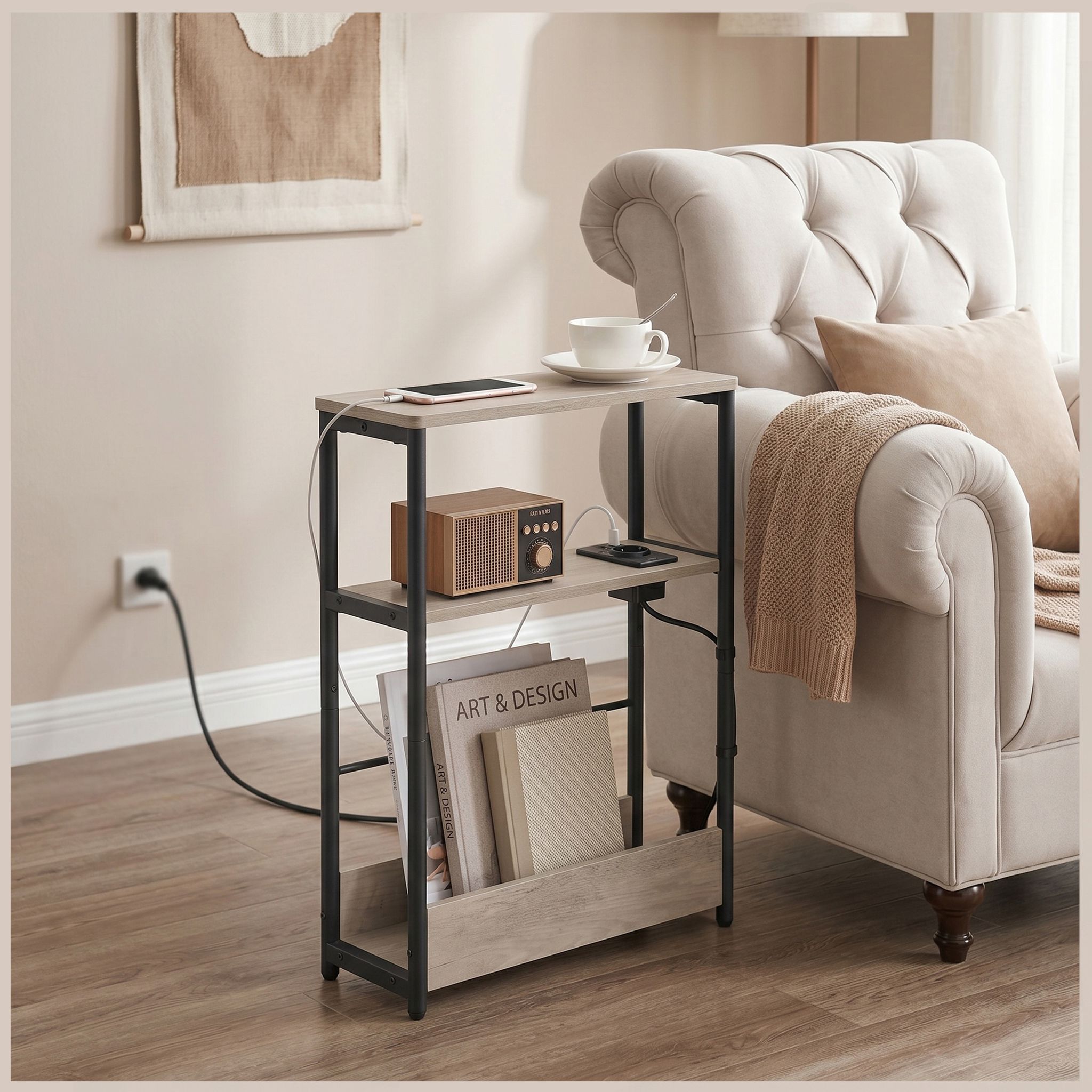 Table D'Appoint Étroite Avec Prises Et Ports Usb, Bout De Canapé 3 Niveaux, 45 X 18 X 58 Cm, Ivoire Clair