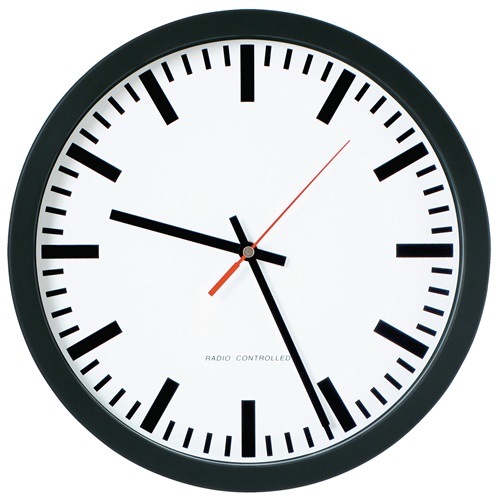 Peweta Bahnhof Funkwanduhr Kunststoff Schwarz 30cm - Bild 3