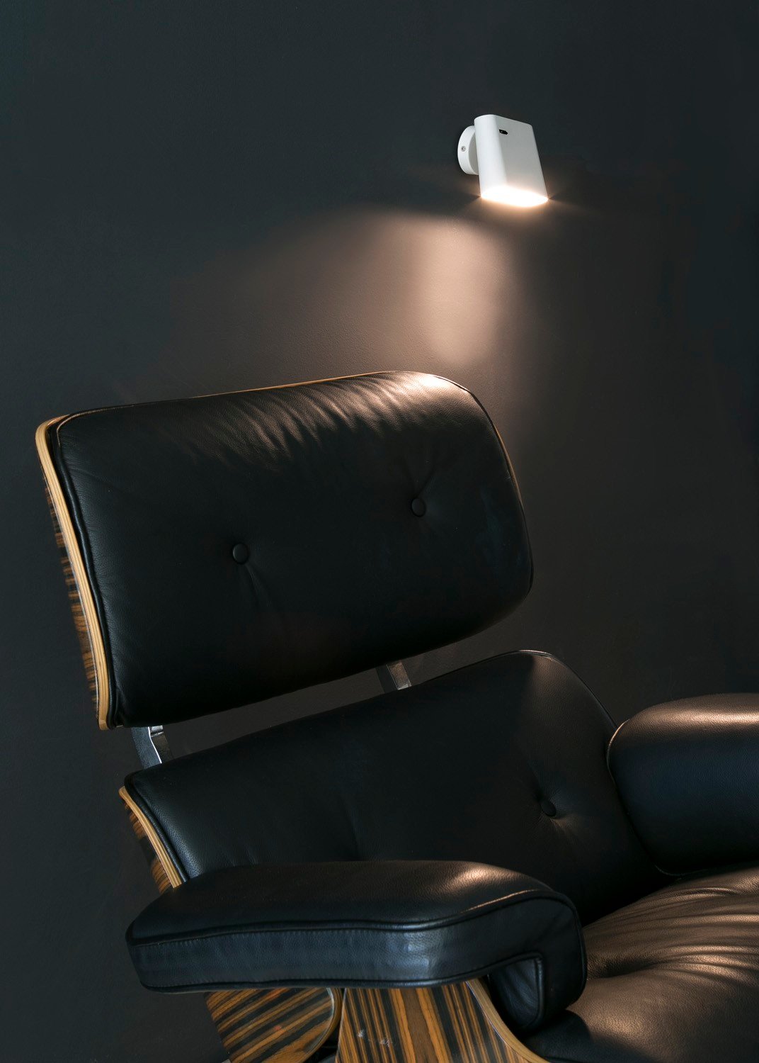 Faro Barcelona Weiß Aurea, Indoor Led Applique