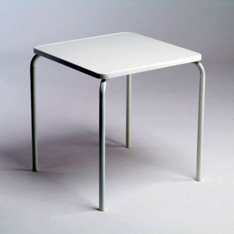 GARDEN LIFE mesa apilable blanca 68x68 cm r64b , Mesa apilable 68 x 68 cm R64B blancaTablero de resina de 16 mmEstructura metálicaApilablesApta para interperieM (1/3)