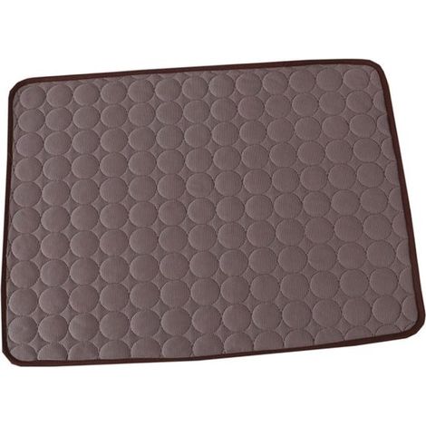 Tapis rafraîchissant pour chien et chat 50 x 62 cm, tissu effet soie glacée respirant, auto-refroidissant, portable et lavable, pour canapé et cage, brun (1/5)