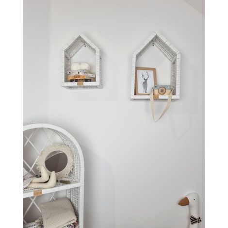 Un conjunto de casas de mimbre - un conjunto de armarios de pared (1/5)
