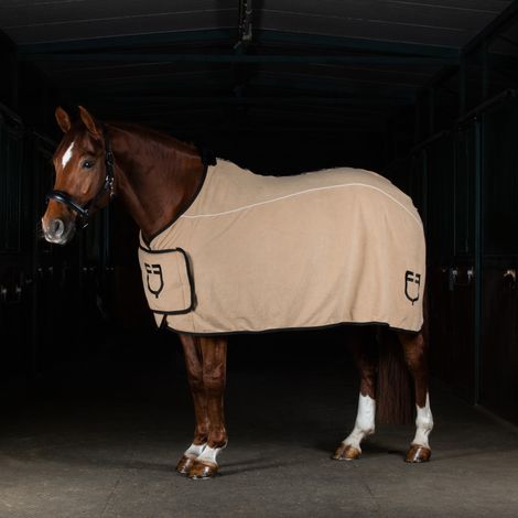Misura 125 cm EQUESTRO Coperta BEIGE pile con chiusura frontale con flap CAVALLO (1/5)