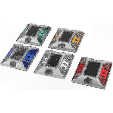 Borne solaire en aluminium pour route, LED étanche intégrée, éclairage automatique nocturne, fixation robuste, usage extérieur, sécurité routière renforcée, résistant aux intempéries, modèle autonome. (1/4)