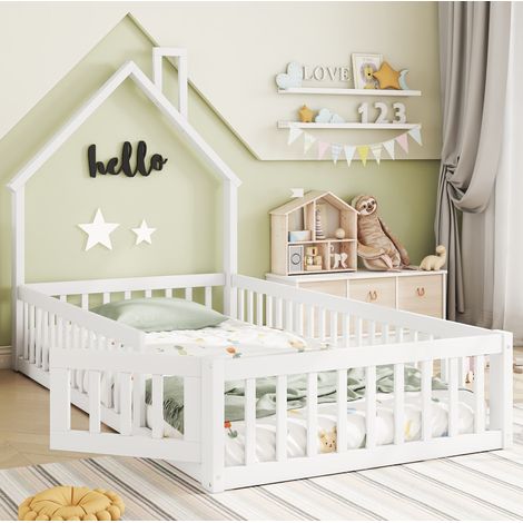 Cama infantil 90/200 cm blanca de pino y MDF con forma de chimenea y barandillas (1/5)