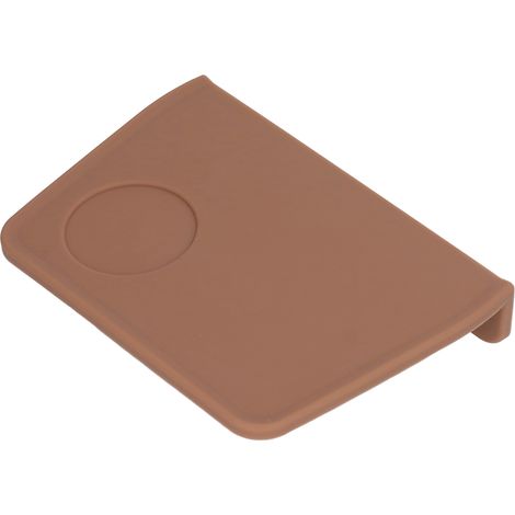 Tapis de tassage à café avec fente pour tasseur, en silicone, marron. (1/5)