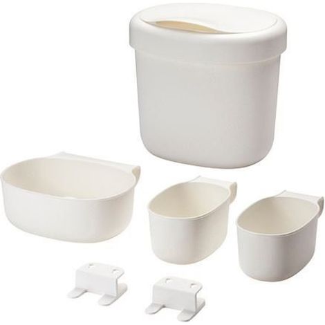 Set di 4 organizer per fasciatoio, cestino per rifiuti da appendere all'anta del mobile della cucina.