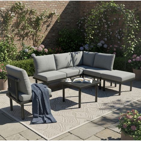 Sillón exterior con mesa de centro y cojines grises OKMYHOME (1/5)