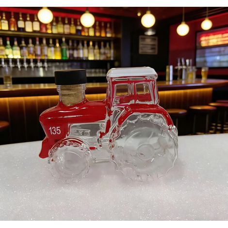 Carafe à whisky en forme de tracteur rouge (couvercle noir), bouteille en verre originale sur le thème de la ferme, idéale pour la décoration de bar et les cadeaux aux agriculteurs. (1/5)