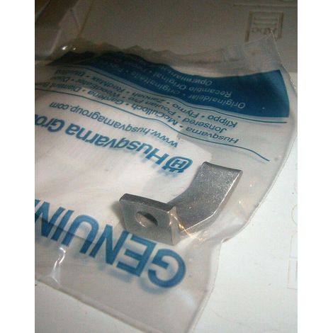 PERNO FERMO CATENA MOTOSEGA JONSERED HUSQVARNA CS2156 CS2159 CS2152 CS2153 (1/2)