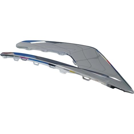31663539 31663540 sont des baguettes chromées pour la garniture des feux antibrouillard du pare-chocs avant du Volvo XC90. (1/3)