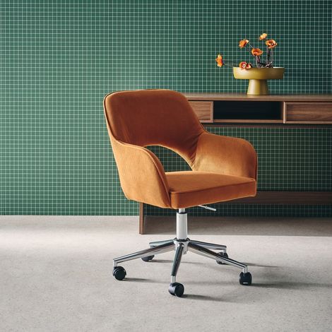 Chaise de bureau à roulettes velours côtelé camel piétement chromé. L 60 x P 62 x H 89 / 99cm (1/5)