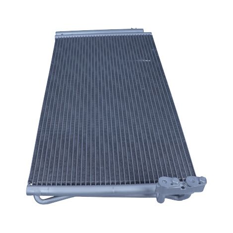 CONDENSADOR DE AIRE ACONDICIONADO MAXGEAR BMW E81/87/90/92 03- (1/2)